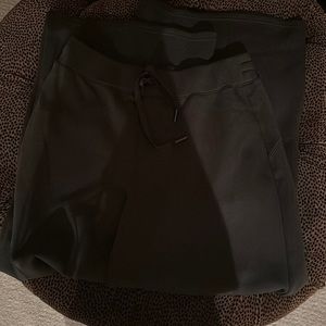 Spanx Air Essentials pants